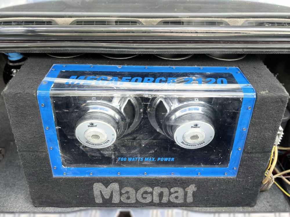 Subwoofer Magnat 2120