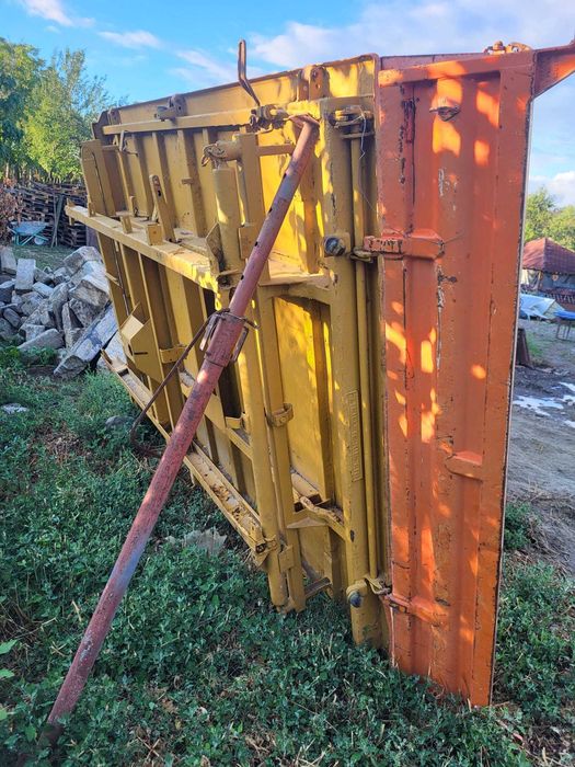 Bena Basculabila Sprinter VW LT