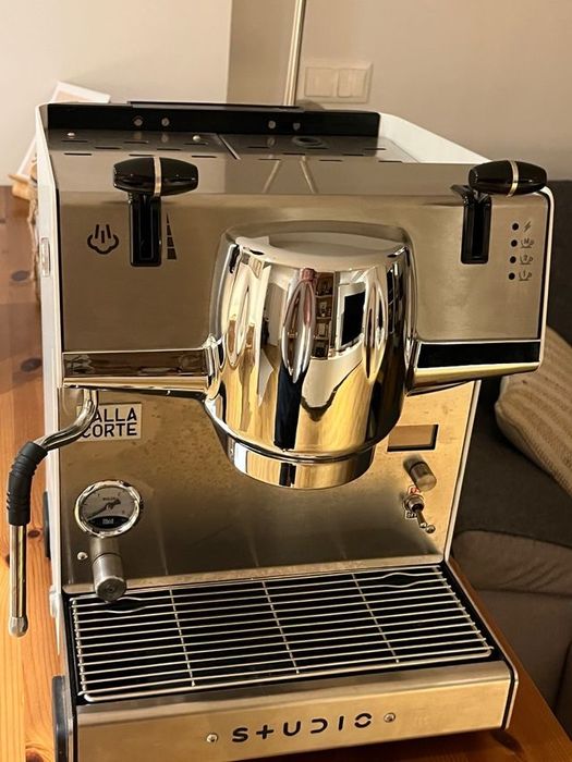 Dalla corte Studio espressor cafea de specialitate cafenea nu marzocco