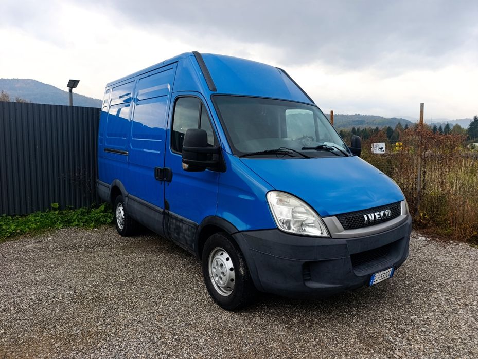 Iveco daily 2.3 2011 automat