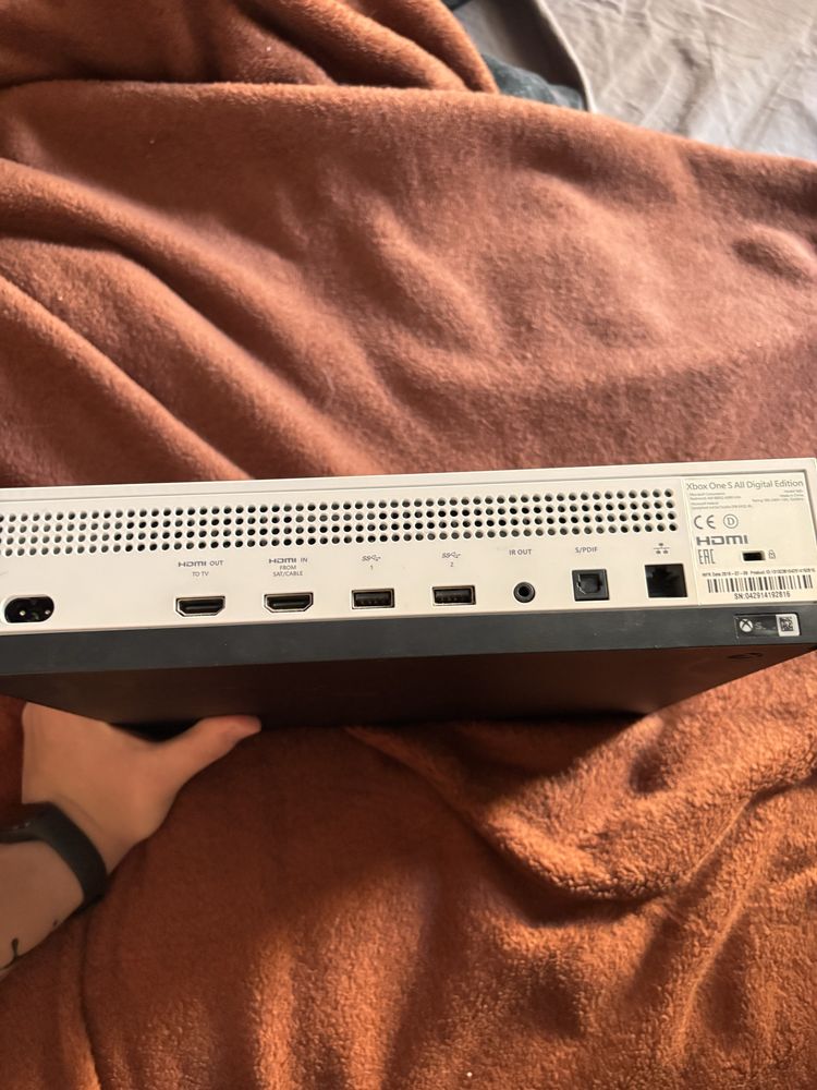 xbox one s all digital,1TB