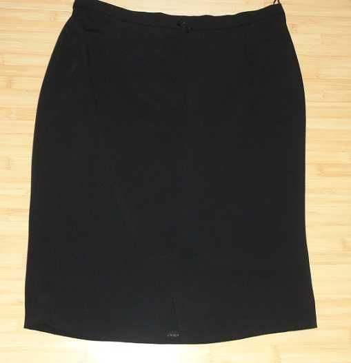 Compleu nou din 3 piese (fusta, bluza, sacou) Lady lux