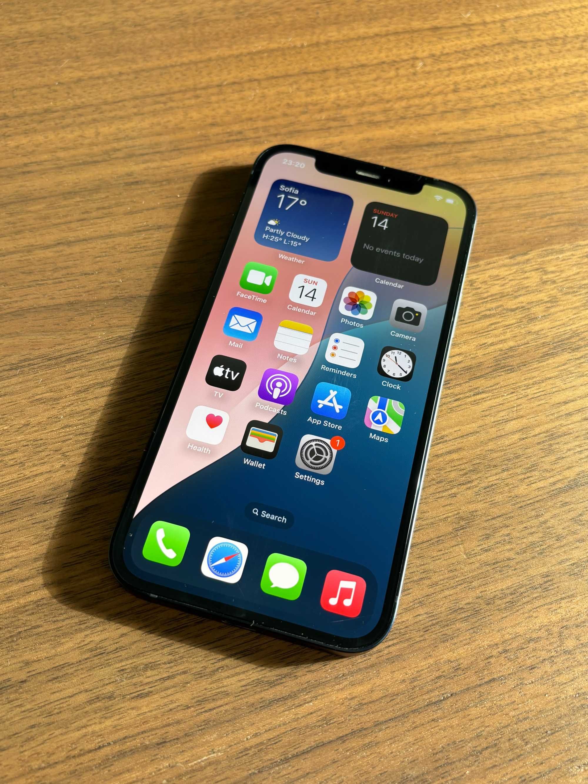 iPhone 12 64GB - Като Нов