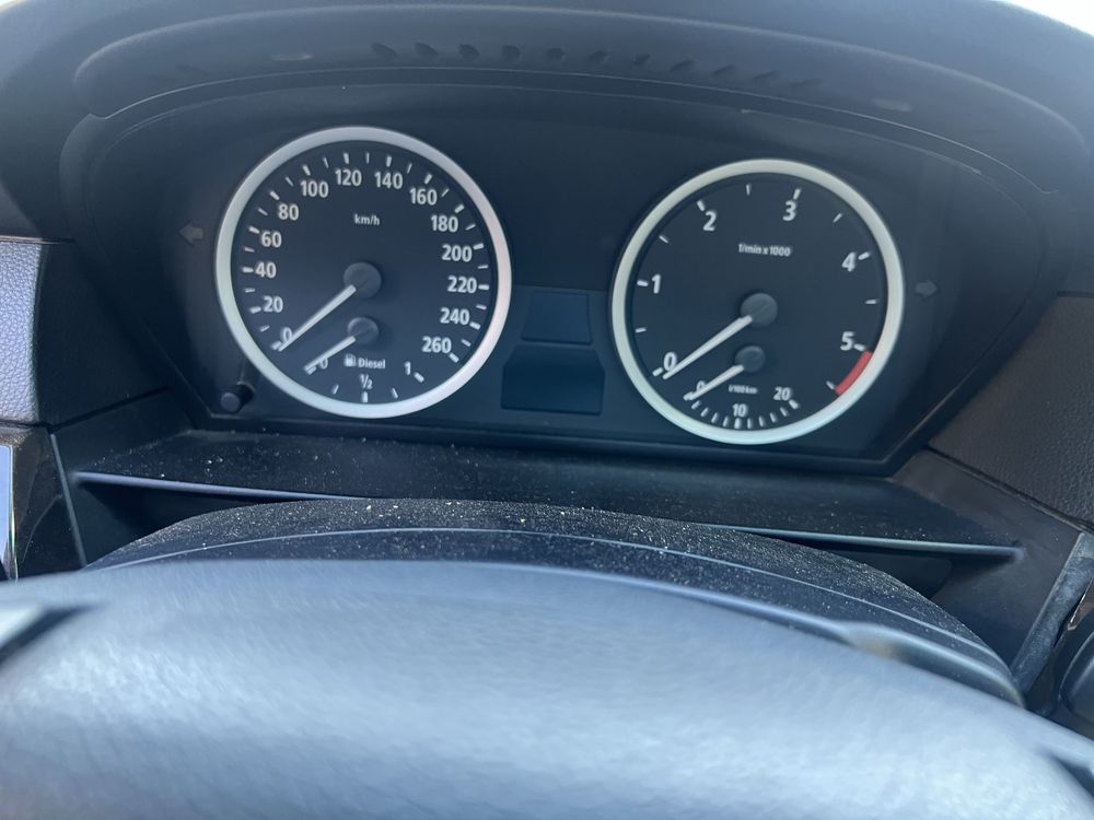 Километраж БМВ Е60 Е61 дизел