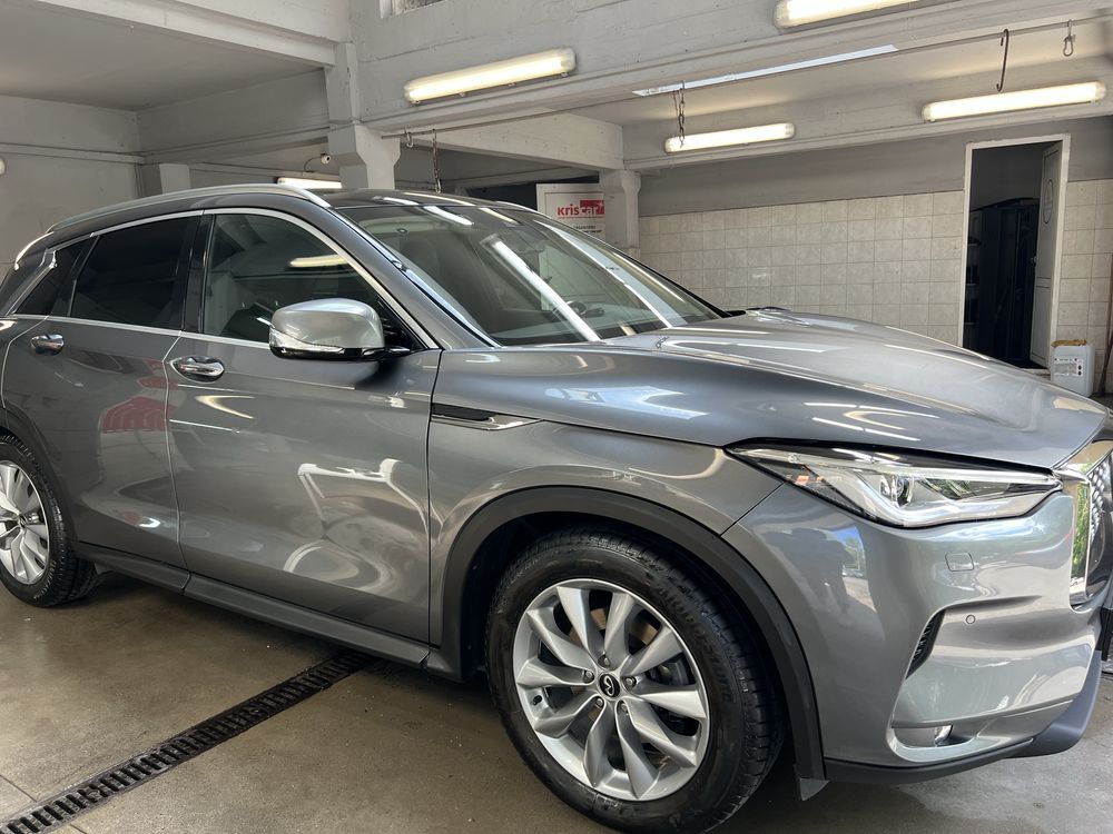 Infinity QX50 бензин 2.0 268к.с