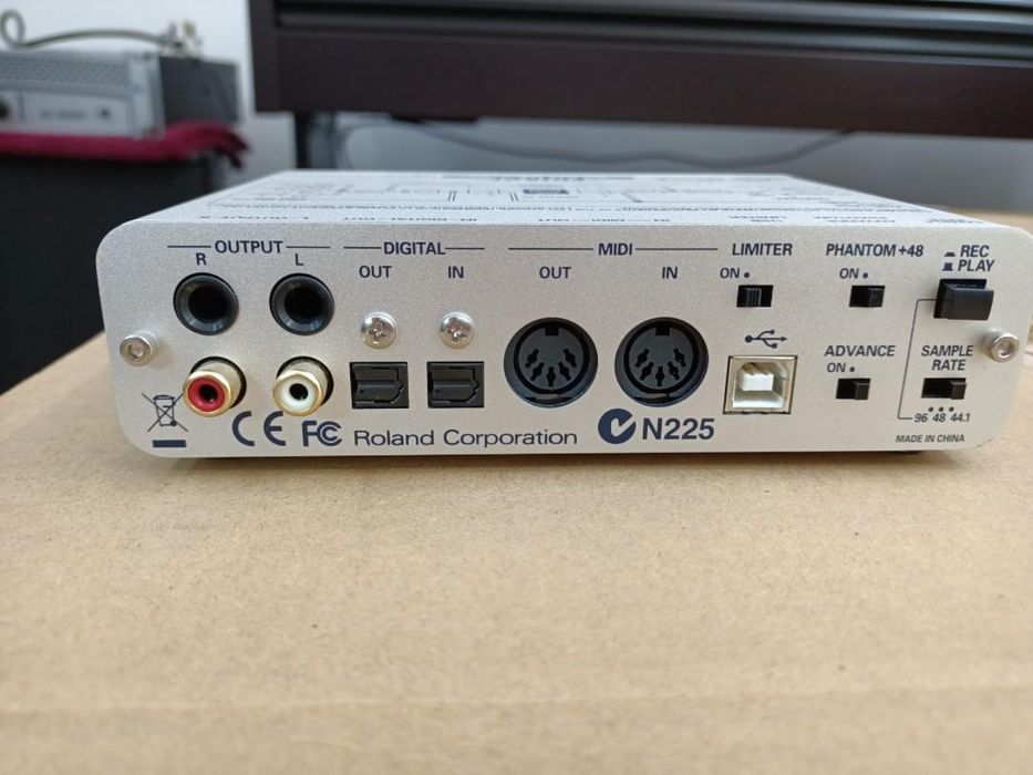Roland Edirol UA-25 Interfața audio