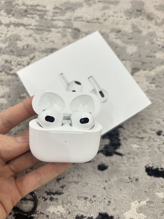 Наушники Apple AirPods 3 белый