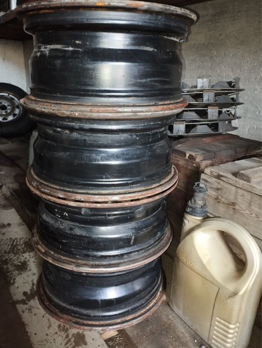 Продам диски в хорошем состоянии