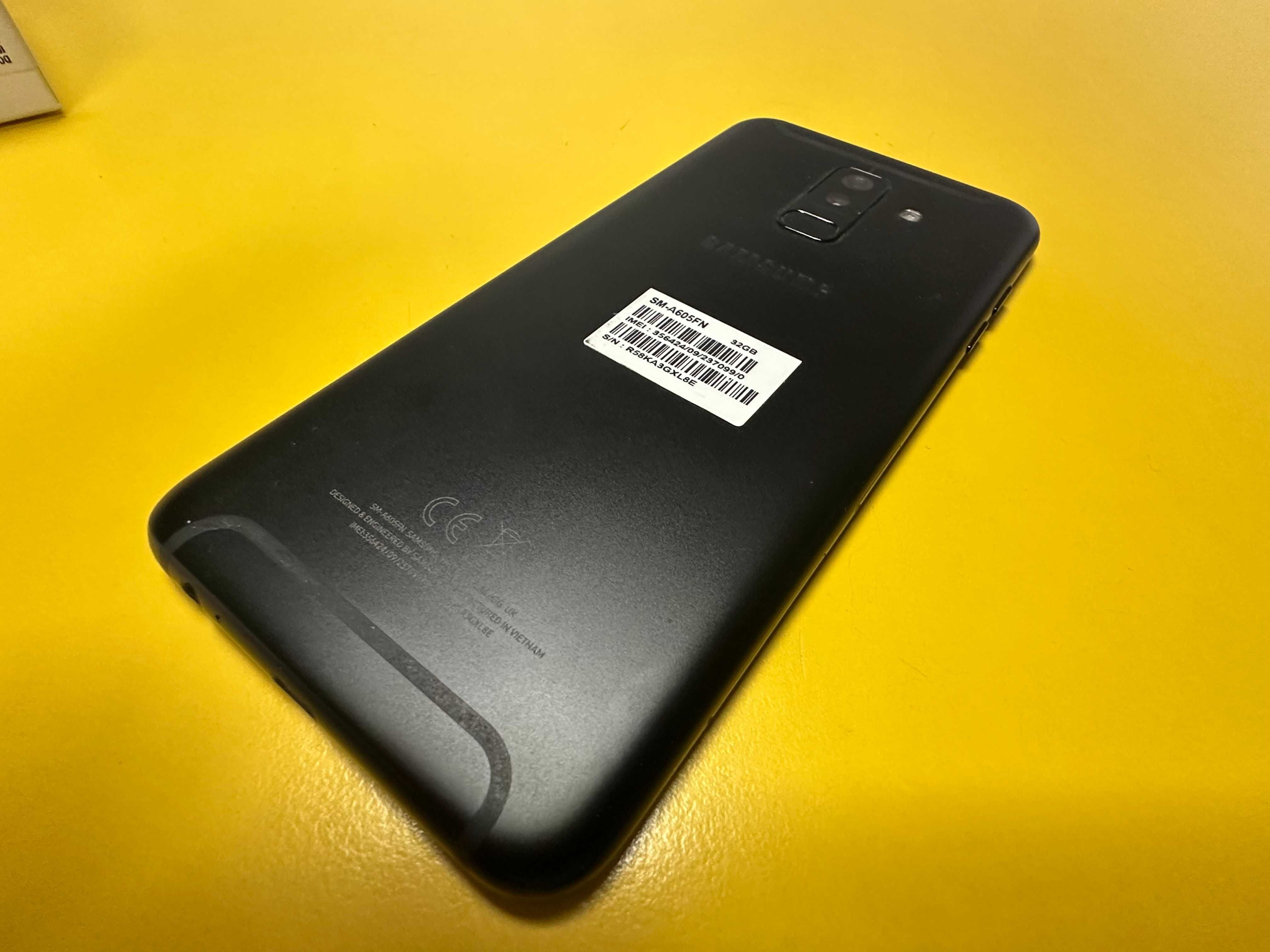 Смартфон Samsung Galaxy A6 Plus