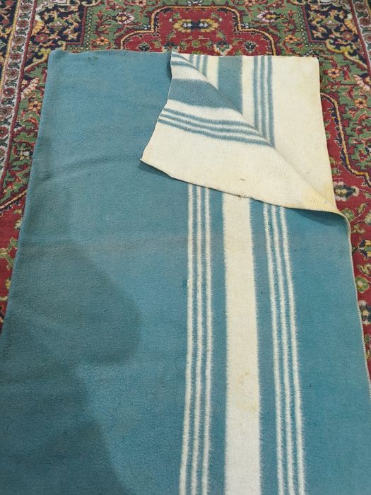 Одеяла шерстяные, производство СССР. 3 шт.