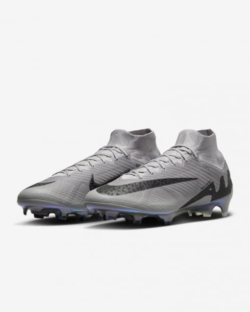 Ghete fotbal Nike Mercurial