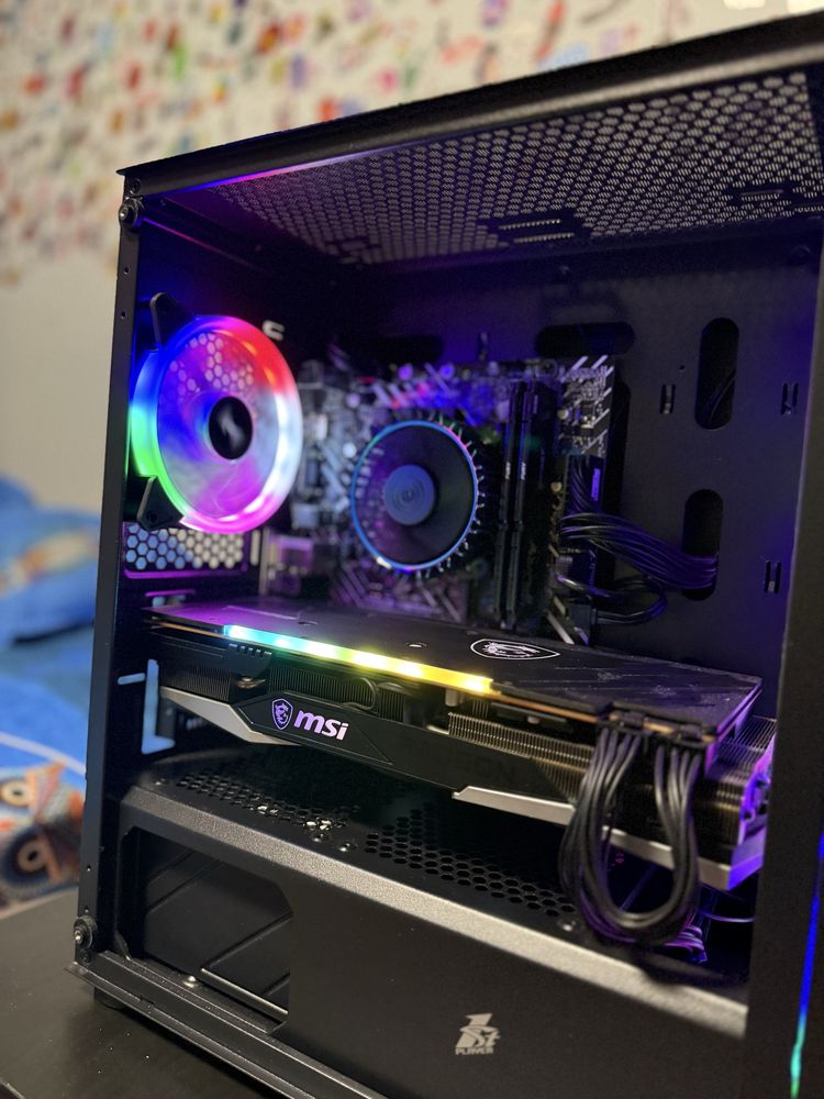 PC Gaming RGB RX 6800xt i5 14400f 16gb