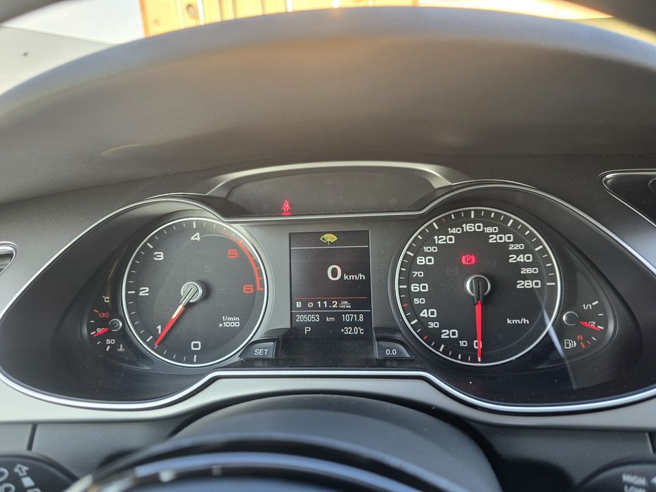 Audi A4 B8.5 break • 2.0 TDI • 150 CP • Multitronic • Navi • Webasto •