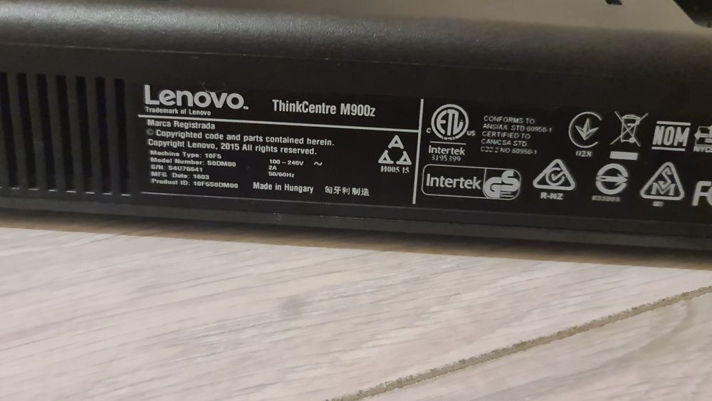 Lenovo thinkcentre m900z
