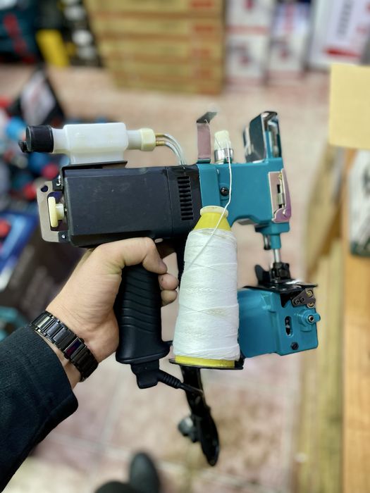 Швейная машинка, мешкозашивочная машина