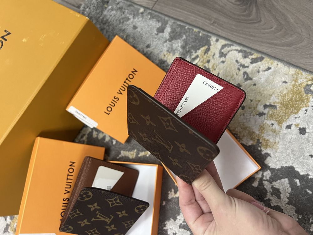 Portofel Louis Vuitton- poze reale 100% -calitate superioara