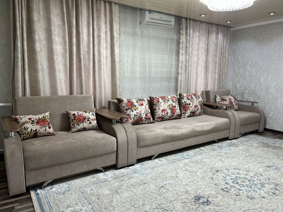 Диван тройка 160000 тг за 3 ку