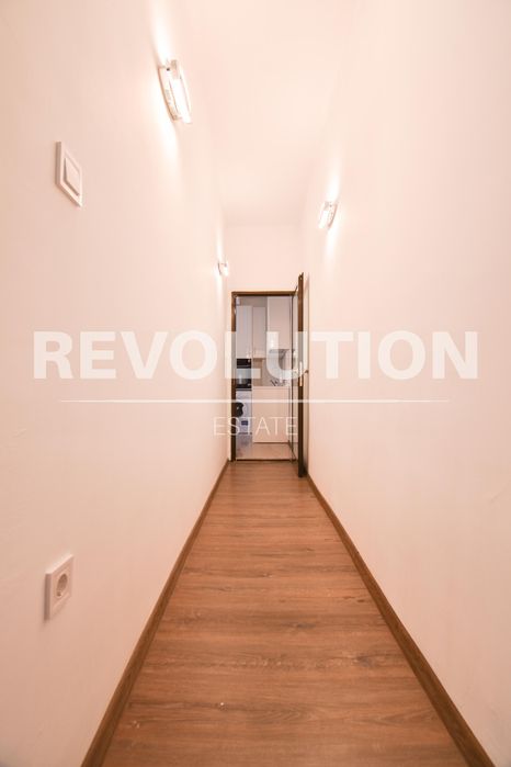 Дава се под наем Четиристаен апартамент в София, Зона Б-5 - 100 кв.м за 1000 € - Снимка #9