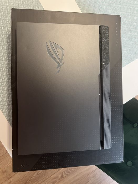 Laptop Asus Rog Strix G15 DDR5