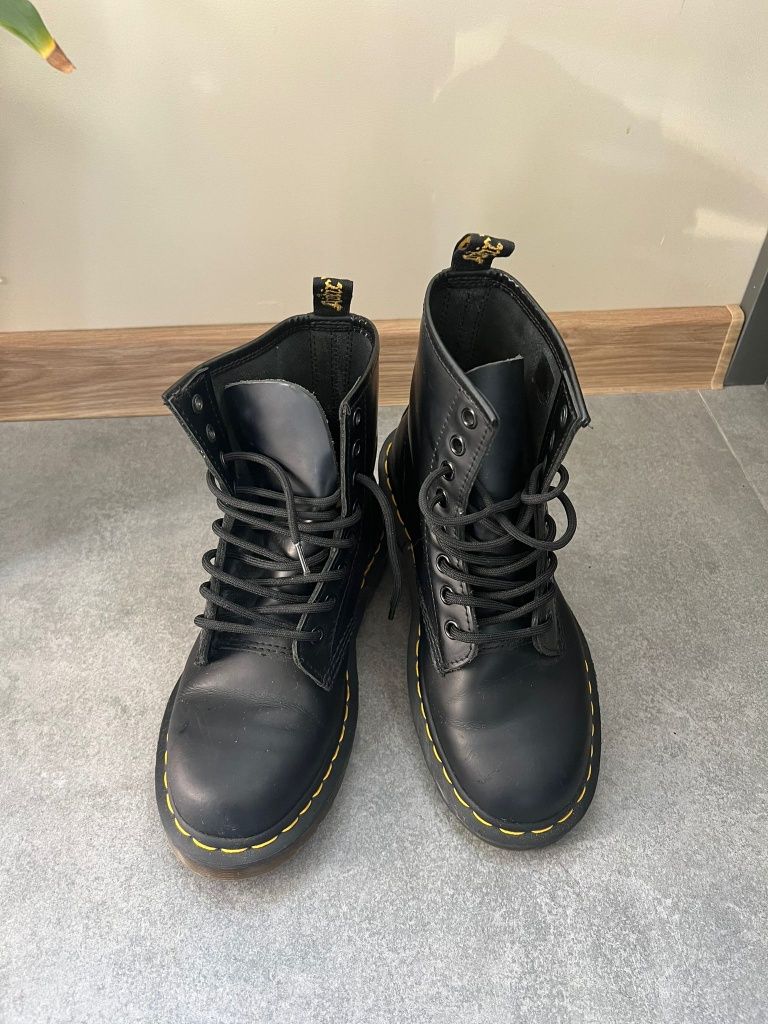 Dr. Martens Естествена Кожа