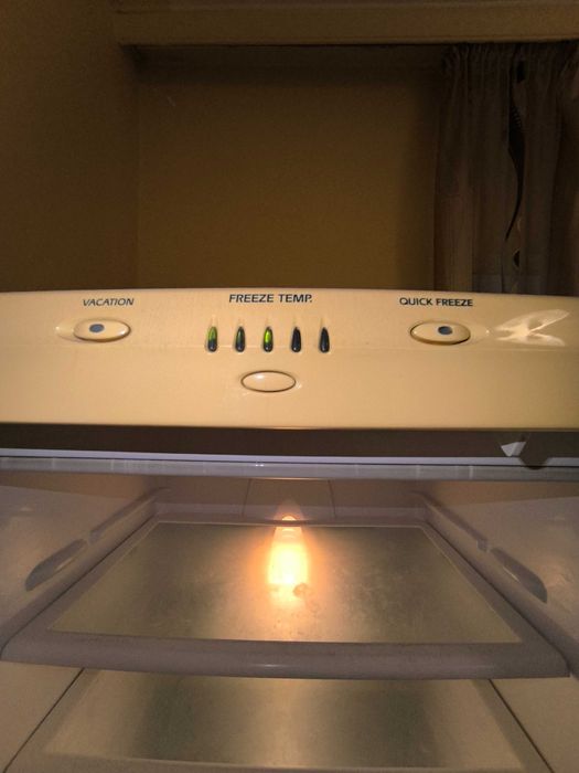 Хладилник с фризер LG