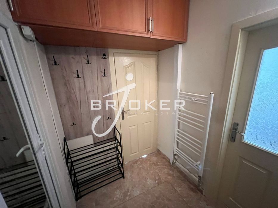 Дава се под наем Двустаен апартамент в Кърджали, Възрожденци - 45 кв.м за 229.5 € - Снимка #1