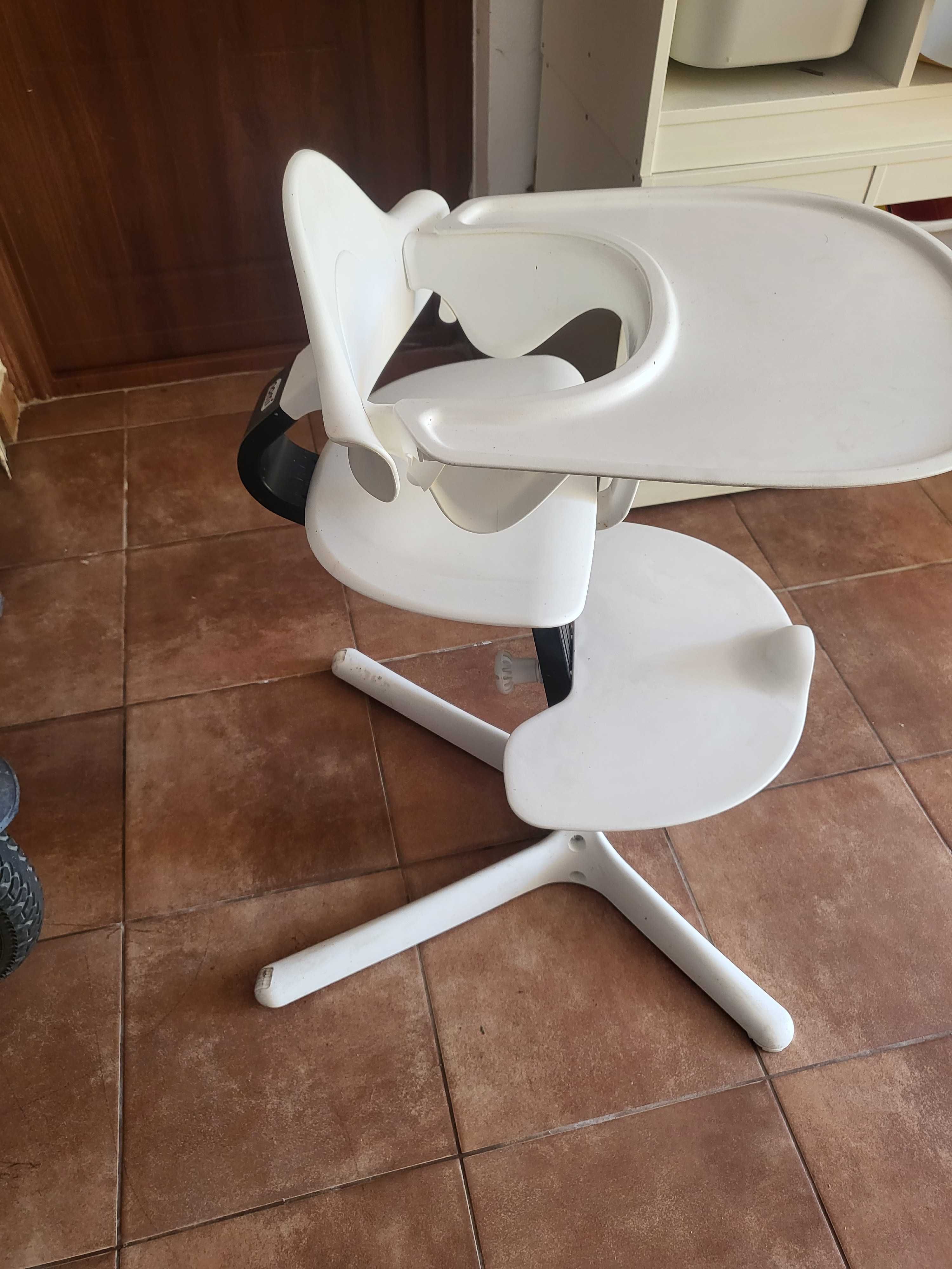 Scaun de masa bebe copii