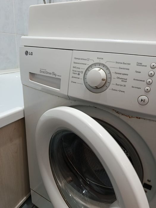 Машинка стиральная LG