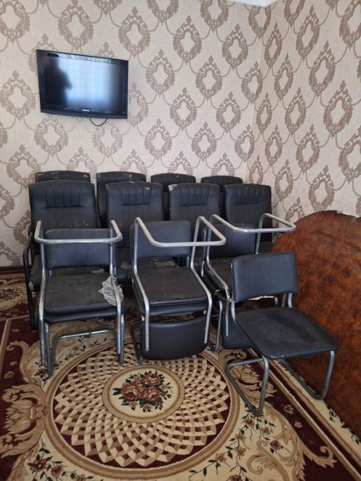 Stul sotiladi komplekt