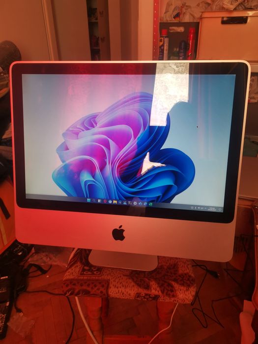 IMac 21,5 an 2009 linux instalat