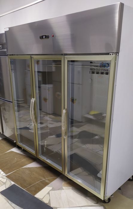 Холодильный шкаф  новый 4 дверный  Караганда