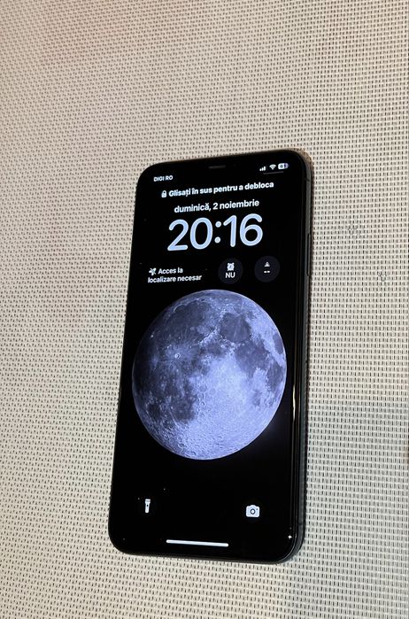 Vând Iphone 11 Pro Max , 64GB , functional si gata de utilizare!