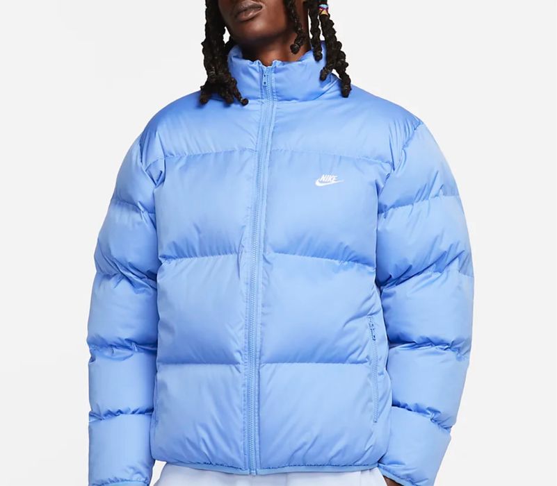 Nike Новая зимняя куртка пуховик  , очень красивый цвет