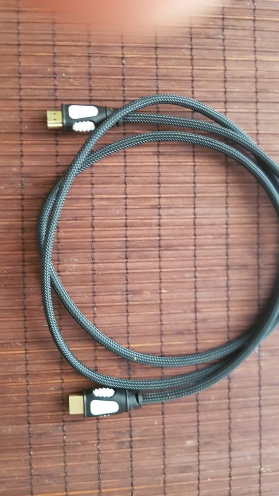 Cabluri HDMI - HDMI