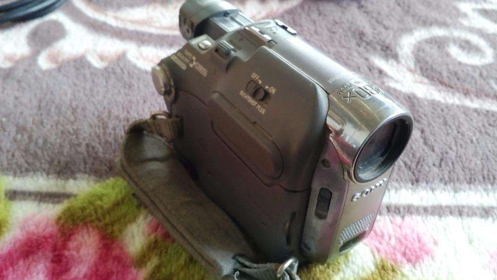 camera filmare SONY cu caseta de 4 model DCR -HC 42E PAL