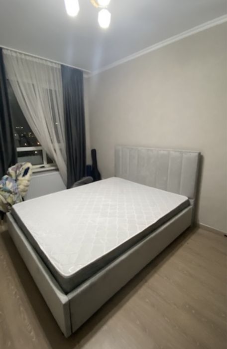 Кровать двуспальная