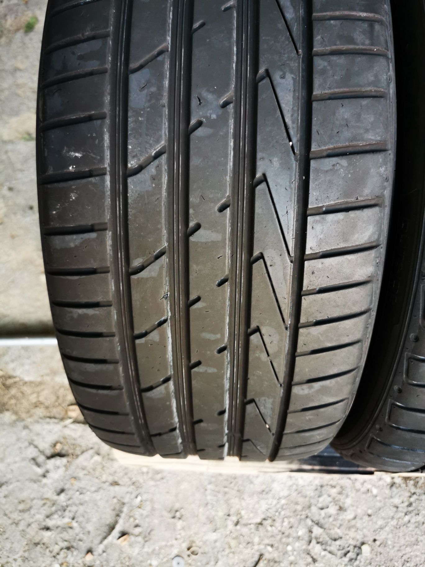 2 броя 255/40/19 Hankook ventus S1 evo