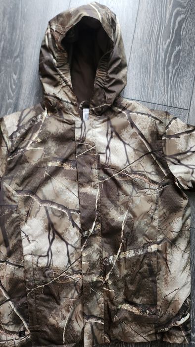 Ново камуфлажно яке Decathlon, дънки и суитчър H&m 12-13год