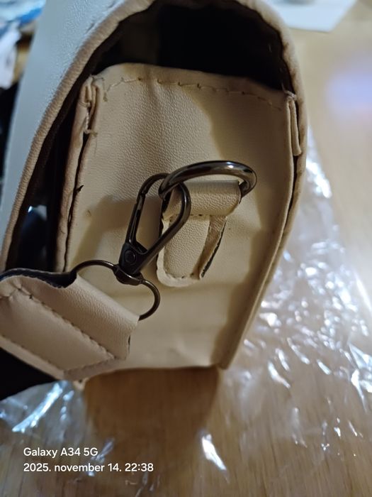 Geanta  de umar noua bej