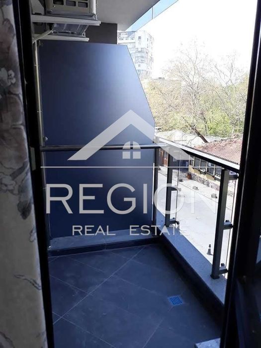 Дава се под наем Двустаен апартамент в Варна, Левски - 70 кв.м за 484.5 € - Снимка #4