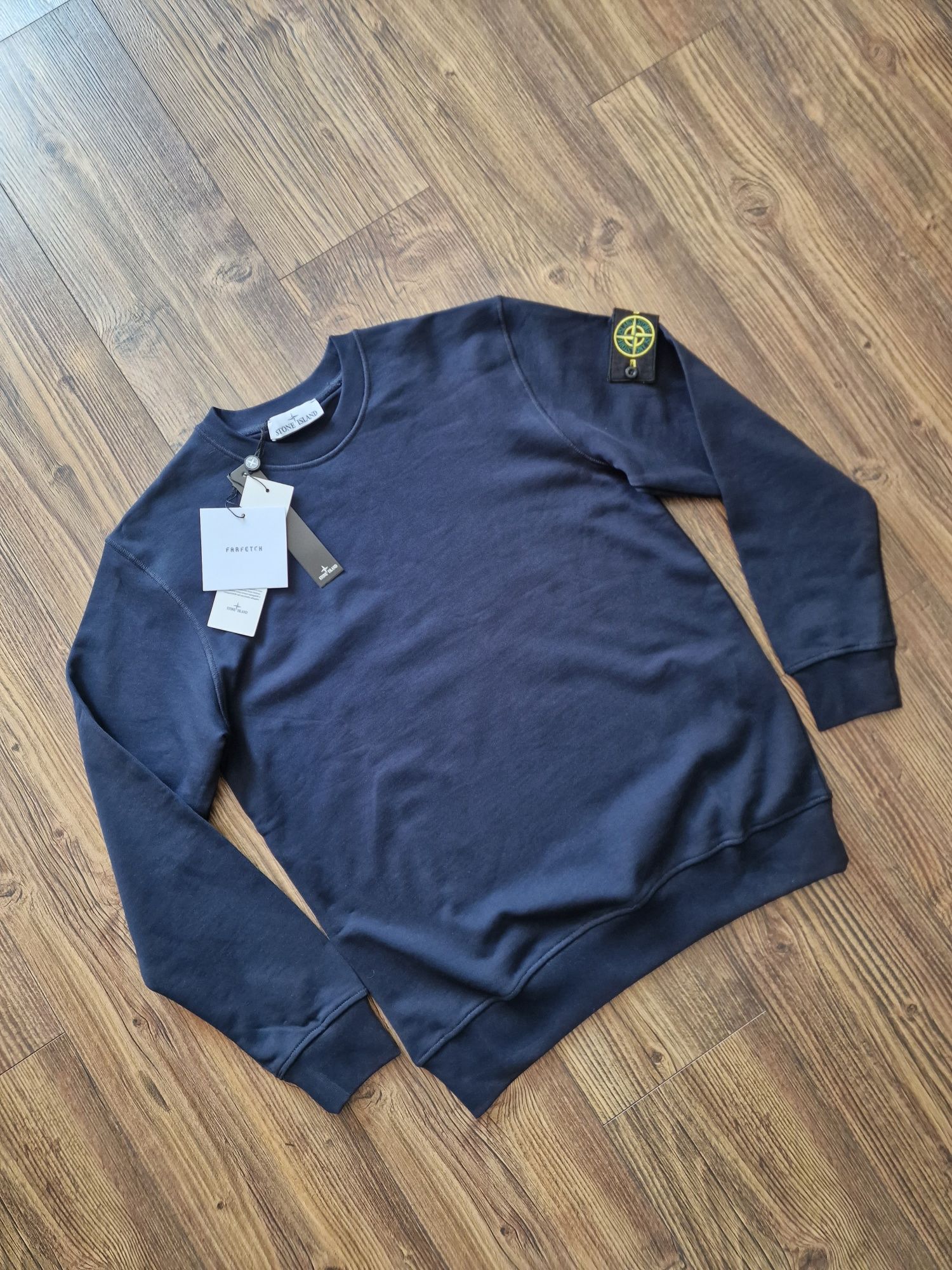 Страхотна мъжка блуза суитчър нова с етикет размер S M L XL 2XL

Разме