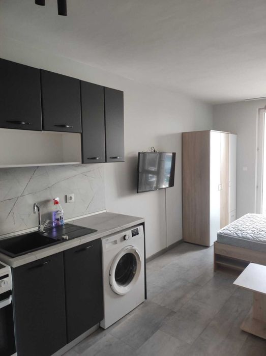 Дава се под наем Едностаен апартамент в Пловдив, Мараша - 32 кв.м за 300 € - Снимка #2