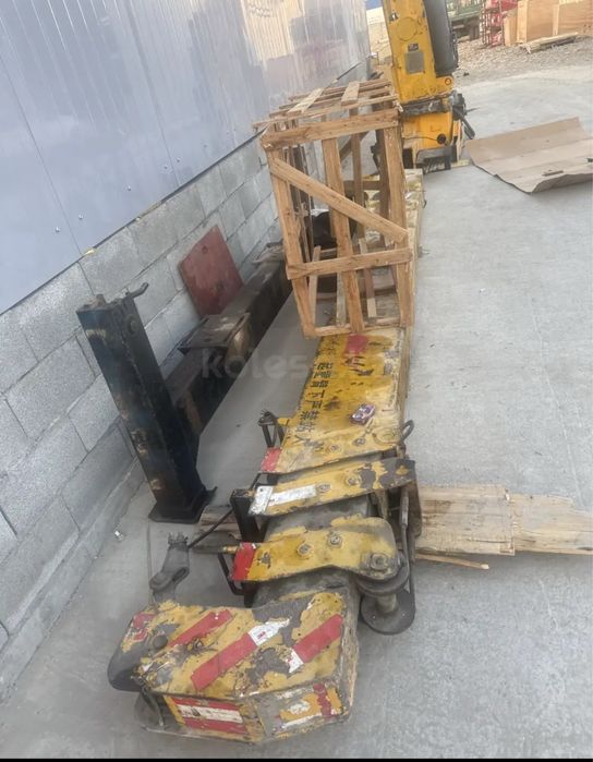 Манипулятор КМУ XCMG 5тон