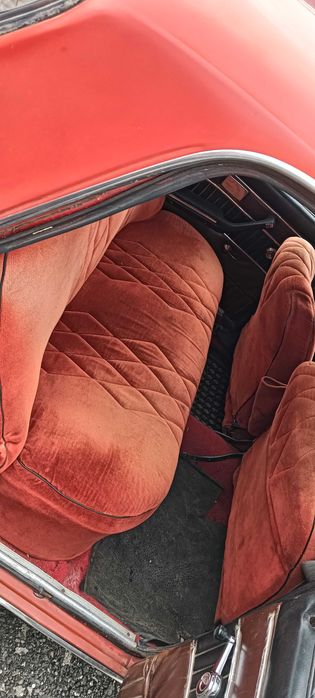 Лада 1500 S червена