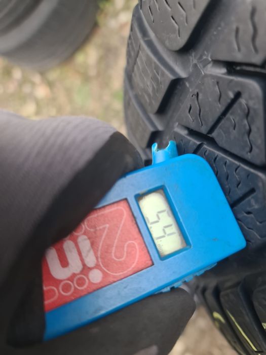 Cauciucuri Ms 215/55/17 PIRELLI Sottto Zero 3