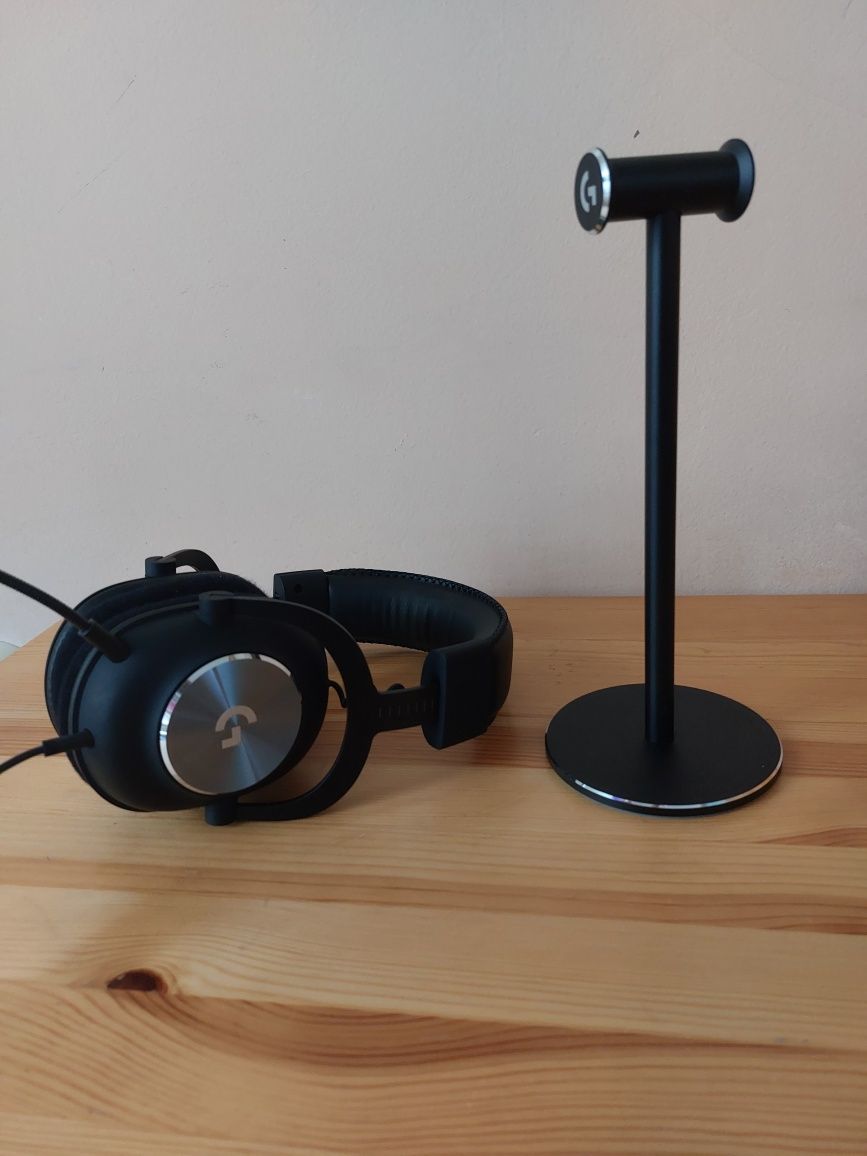 Гейминг слушалки Logitech - PRO X и стойка, черни