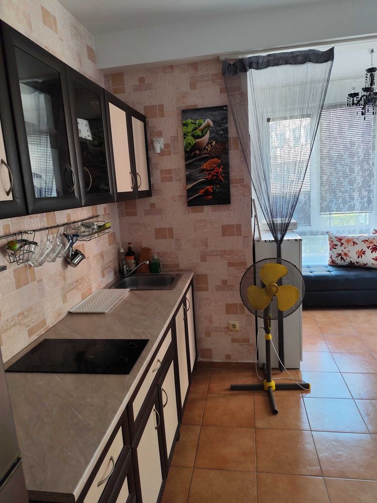 Продава се Едностаен апартамент в Поморие - 42 кв.м за 1548 €/кв.м - Снимка #5