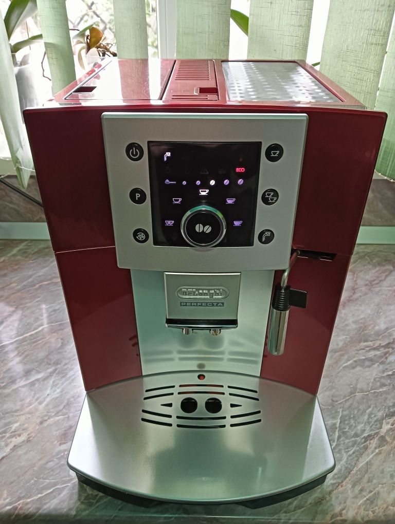 Espressor: Delonghi Perfecta