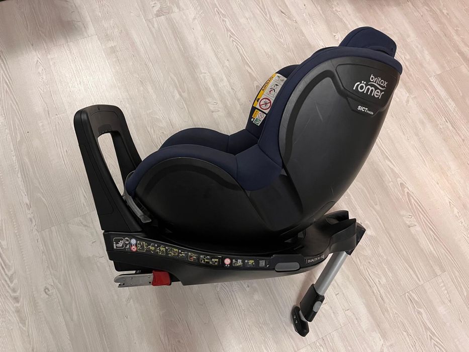 Britax Romer DUALFIX M 360 grade