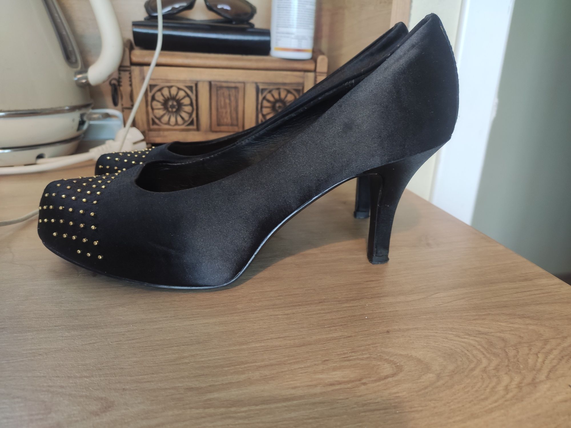 Официални дамски обувки Clarks 38.5